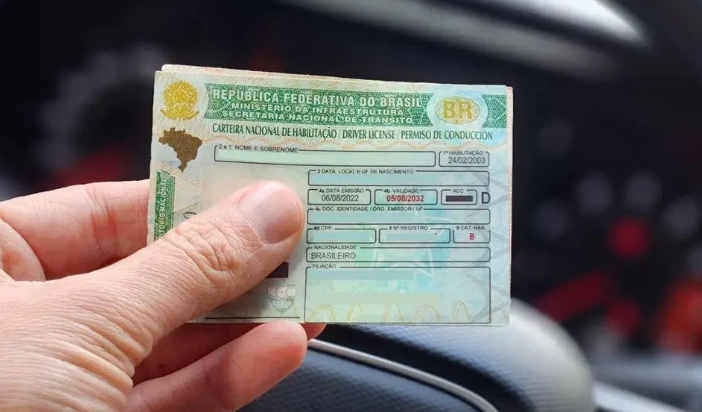 Conselho Nacional de Trânsito acaba com exigência de aulas em autoescolas